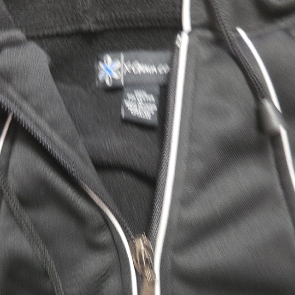 Black Hoodie - Picture 6 of 7